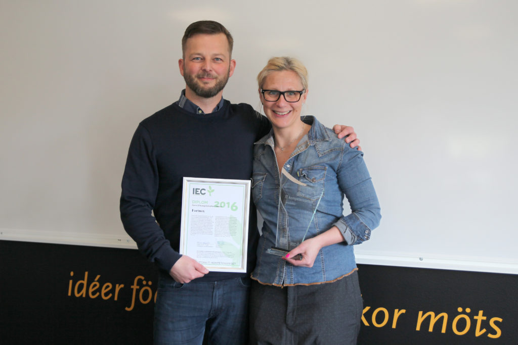 Vinnarna av Stora IT-kompetenspriset 2016 är Fortnox. Priset togs emot vid en ceremoni på Videum Science Park Echo i Växjö av Fortnox utvecklingschef Jesper Svensson och HR-chef Sara Nylén.